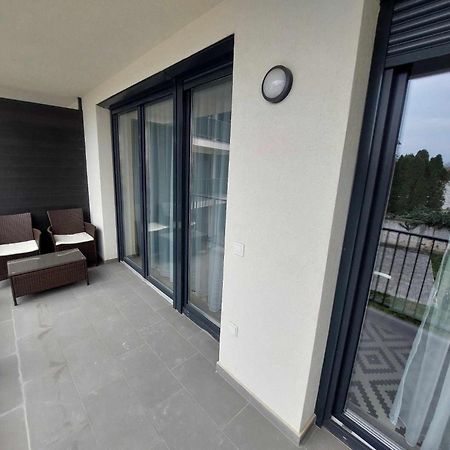 Mora Lak Apartment Szeged Exterior photo